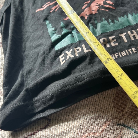 #1021+Black Graphic Tank Top - Picture 4 of 4